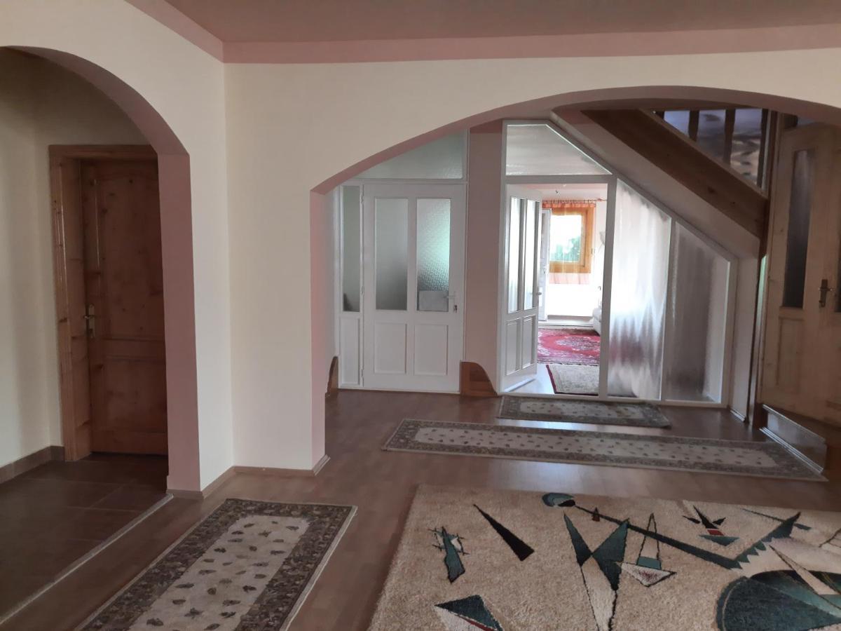 Antal Apartmans Lunca De Sus Kulcsoshaz Gyimesfelsolok 외부 사진