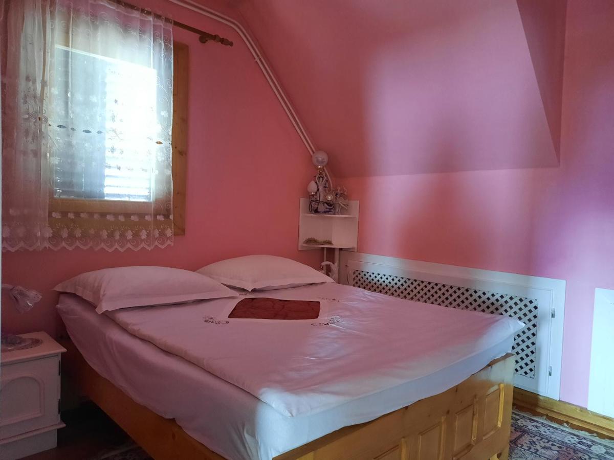 Antal Apartmans Lunca De Sus Kulcsoshaz Gyimesfelsolok 외부 사진